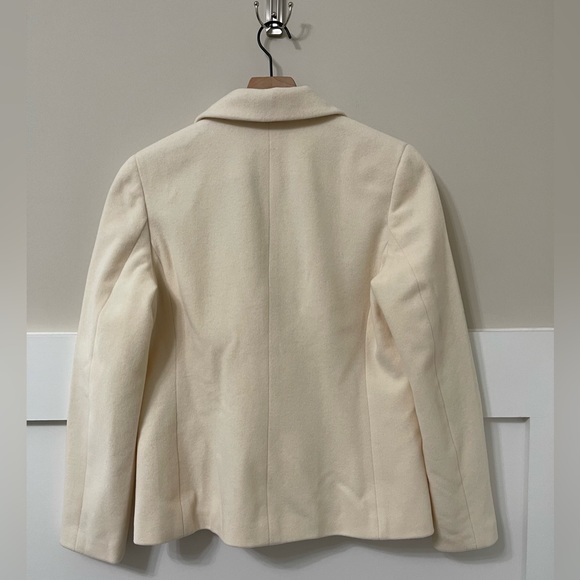 Charter Club Wool-Cashmere Cream Blazer Size 10 - Picture 4 of 5